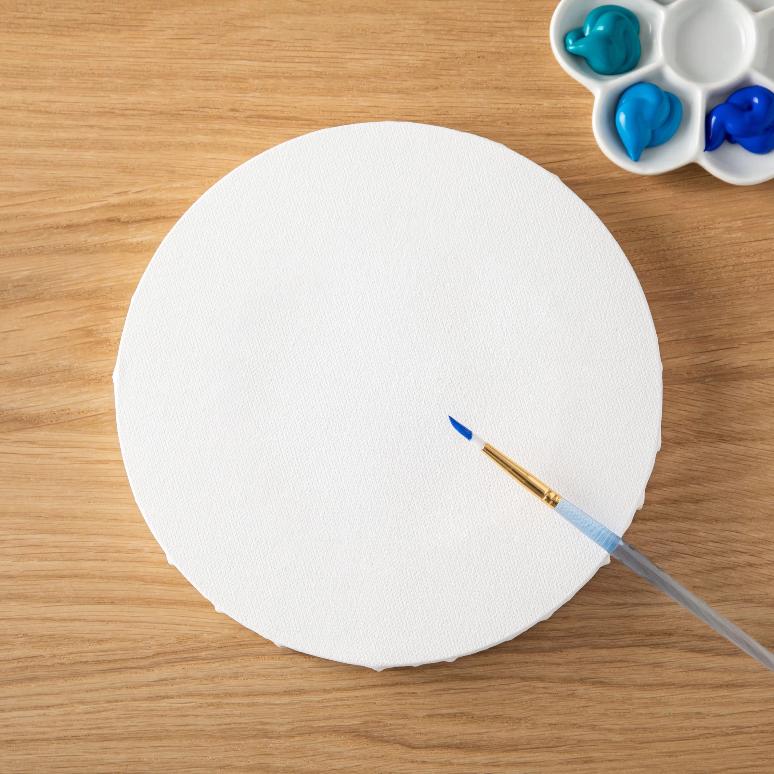 12 Pack: Level 1 Round Traditional Profile Canvas By Artist's Loft™ 8 12 Pack: Level 1 Round Traditional Profile Canvas By Artist's Loft™ - Image 8